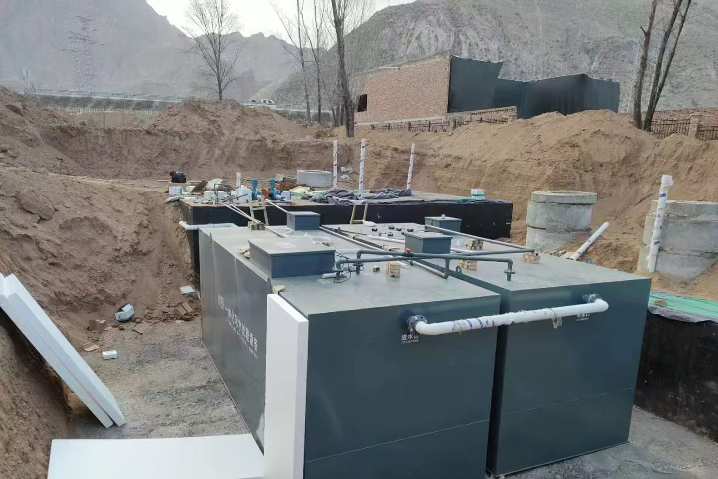 叠彩一体化污水处理设备